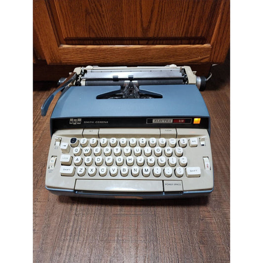 Vintage 1963 Smith Corona Electra 110 Electric Portable Typewriter. Tested